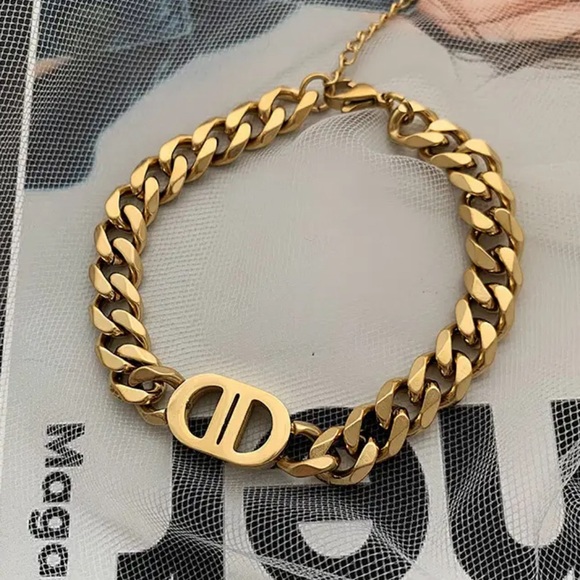 Jewelry - Gold tone CD bracelet.